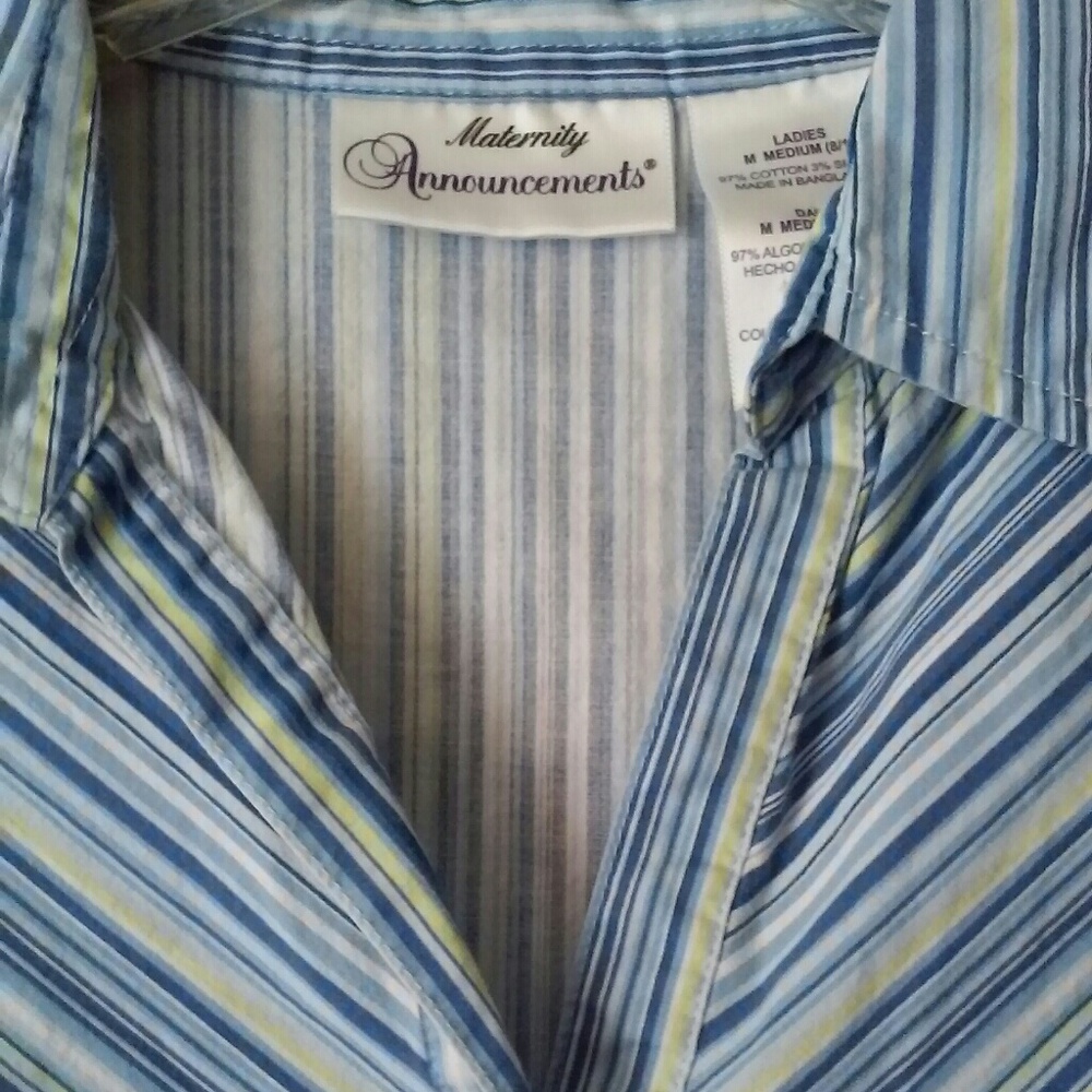 Maternity Announcements Short Sleeve Shirt size M